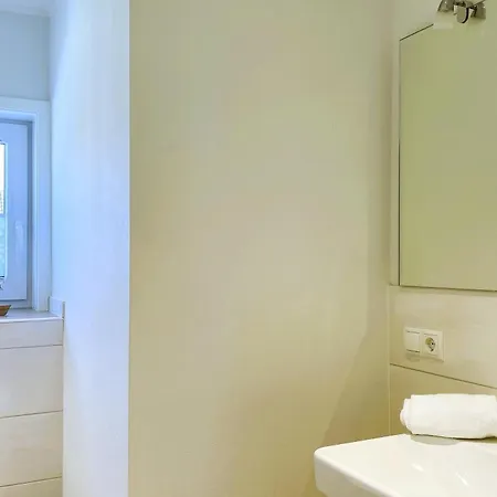 Apartment Hus Strungud Og *