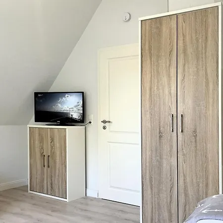 Hus Strungud Og, Strandstrasse *